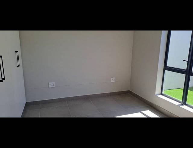 2 BEDROOM PROPERTY TO RENT IN DURBANVILLE CENTRAL